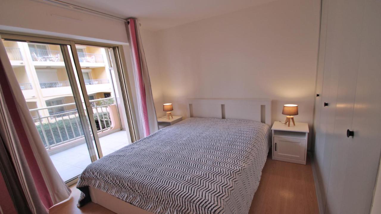 Le Riviera Apartamento Sainte-Maxime Exterior foto